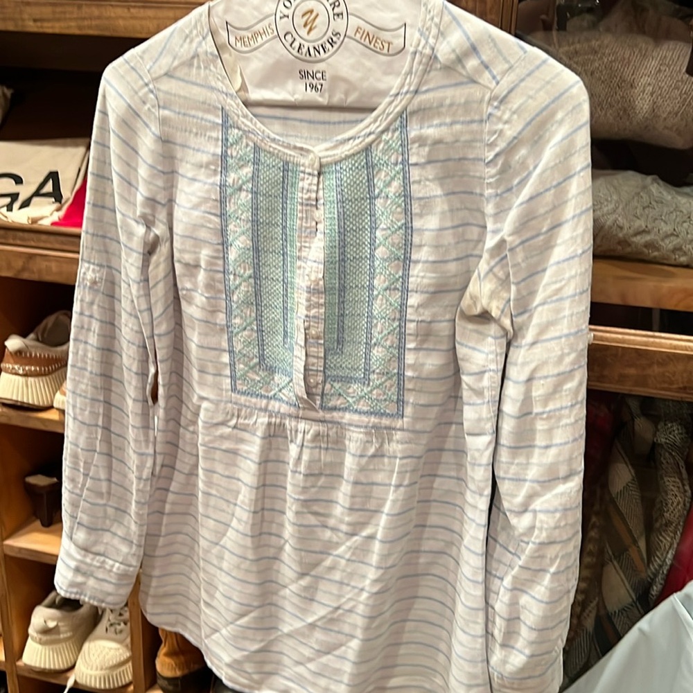 100% linen vineyard vines blouse